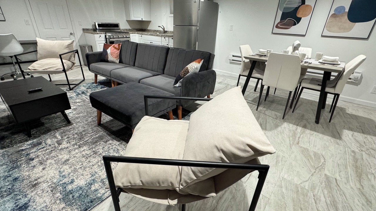 Photo of Livingroom in Irvington