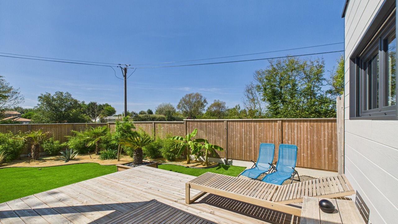 Photo of Patio Balcony in Saint-Gilles-Croix-de-Vie