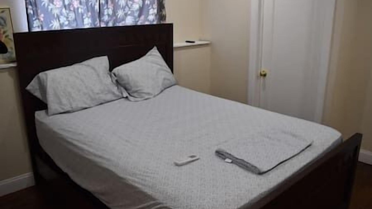 Photo of Bedroom in West Babylon