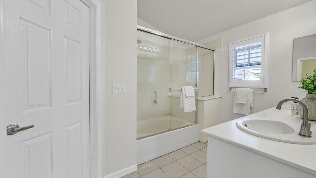 Photo of Bathroom in Tracy