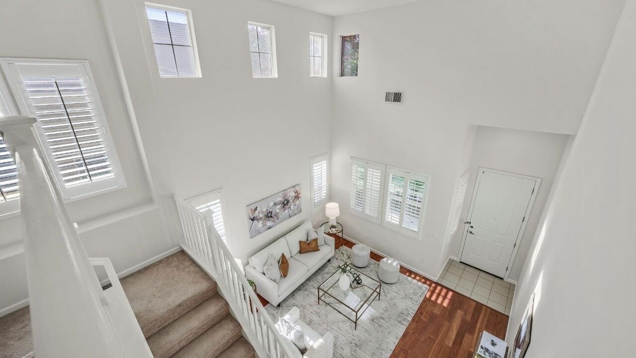 Photo of Livingroom in Tracy