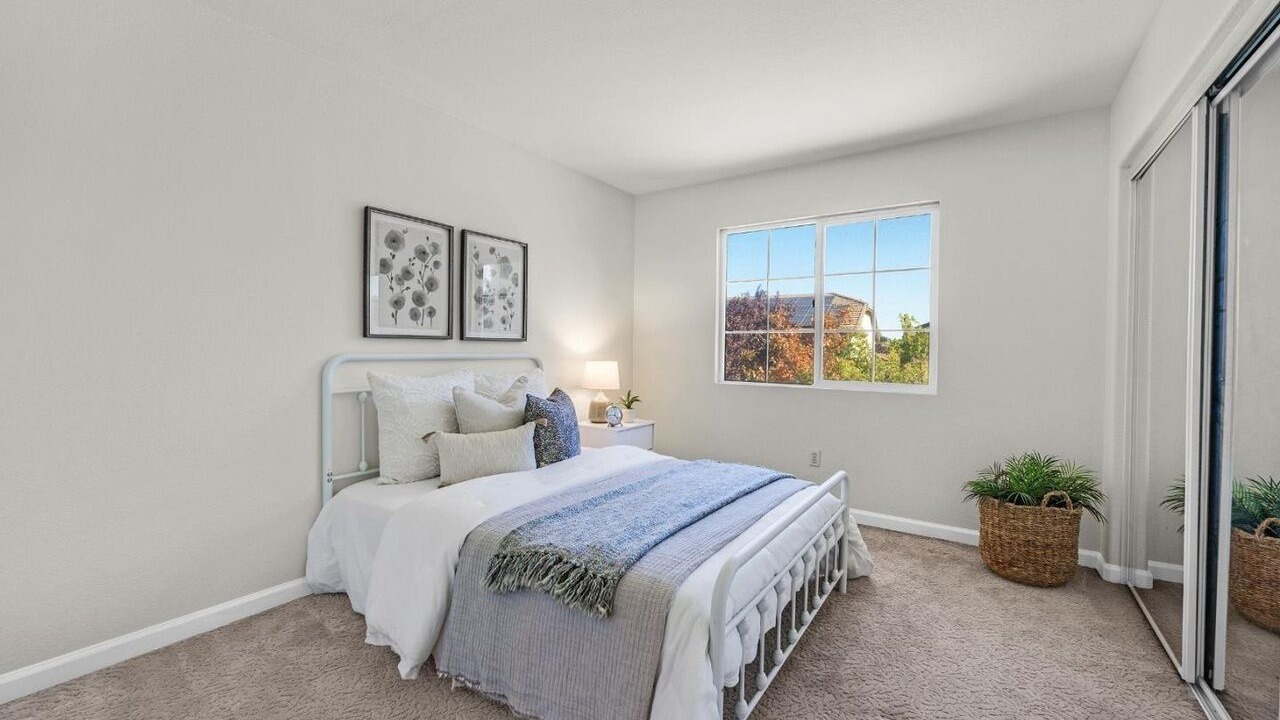 Photo of Bedroom in Tracy