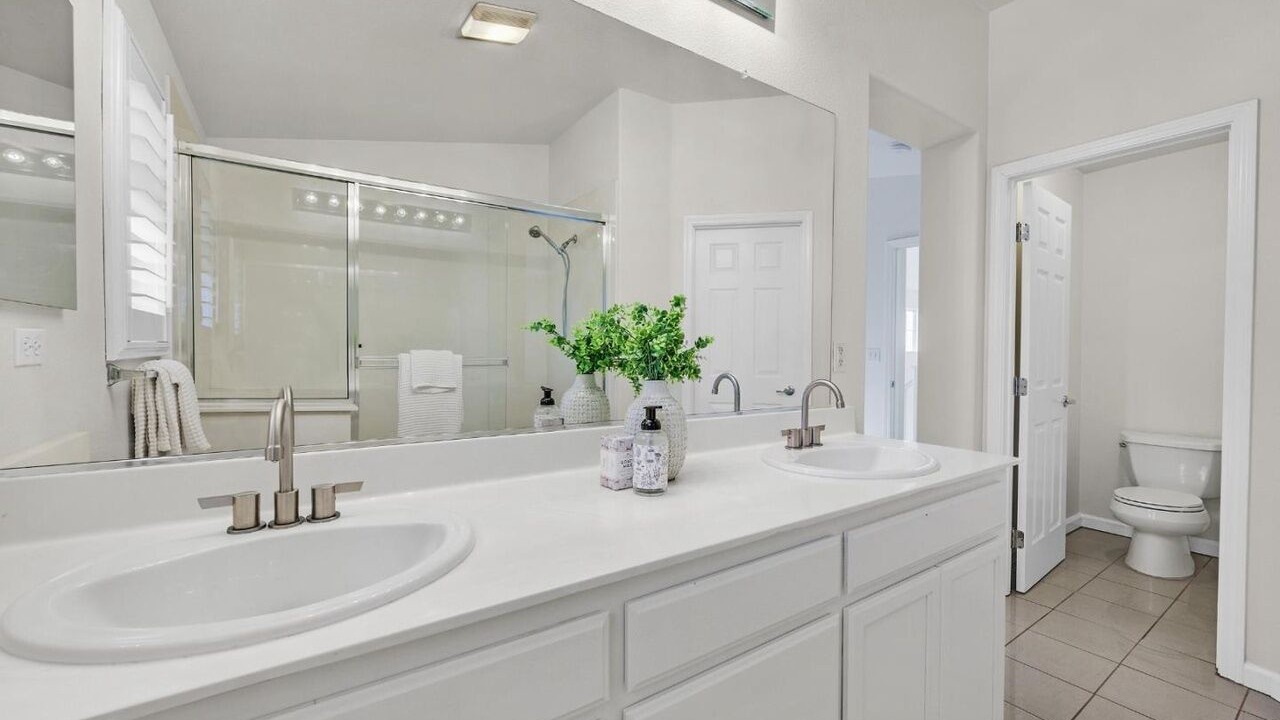 Photo of Bathroom in Tracy