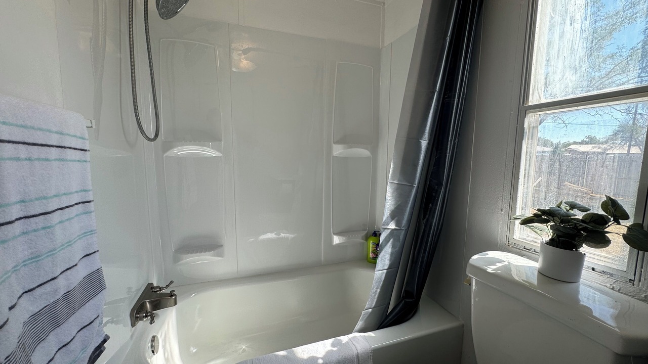 Photo of Bathroom in Lorenzo