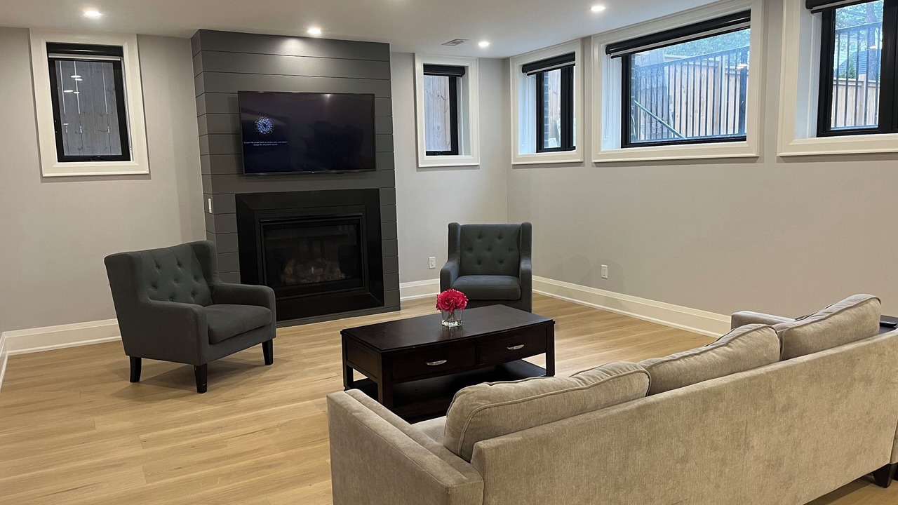 Photo of Livingroom in Pickering