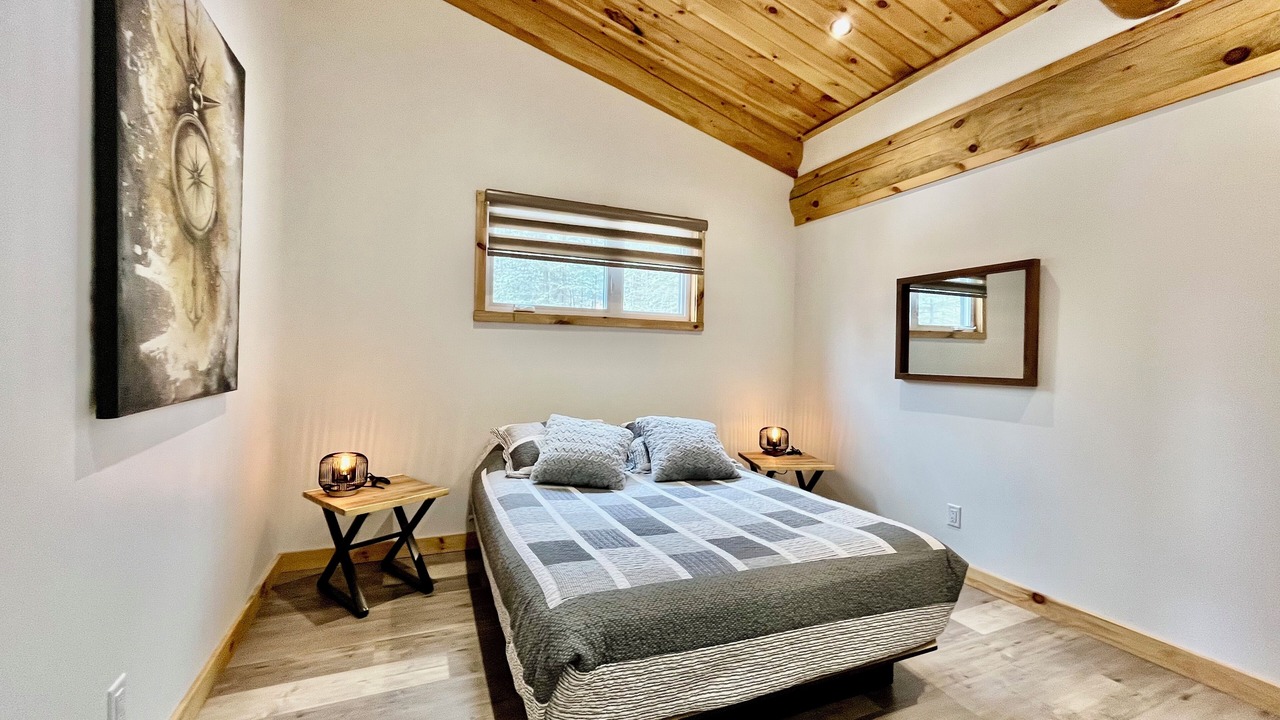 Photo of Bedroom in Saint-Philemon