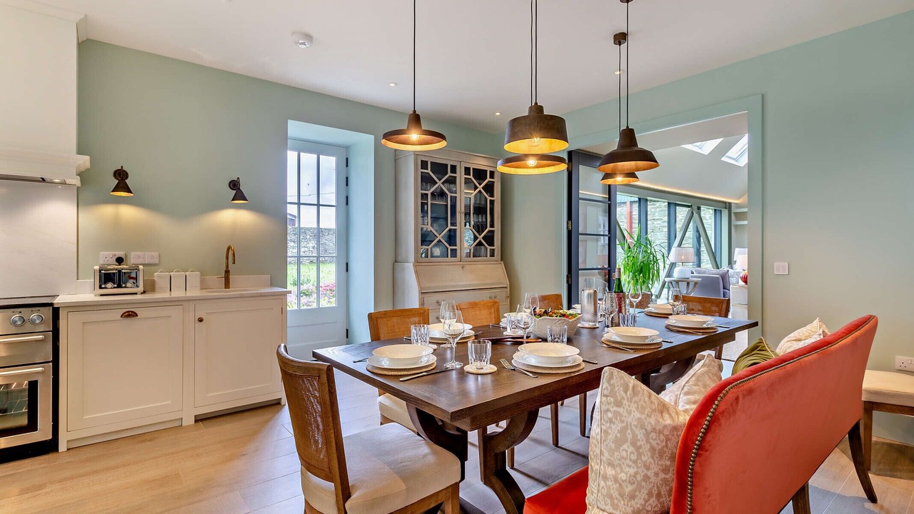 Photo of Others in Hunspow