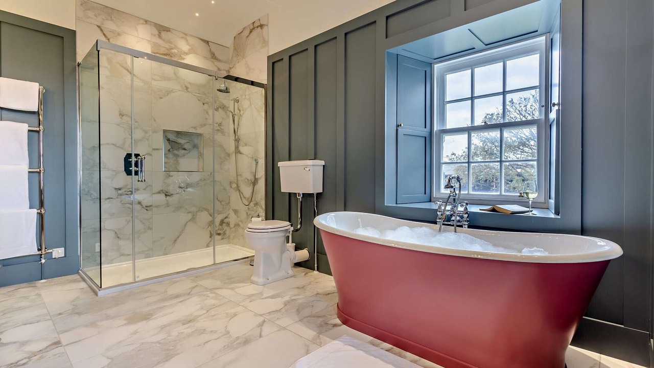 Photo of Bathroom in Hunspow