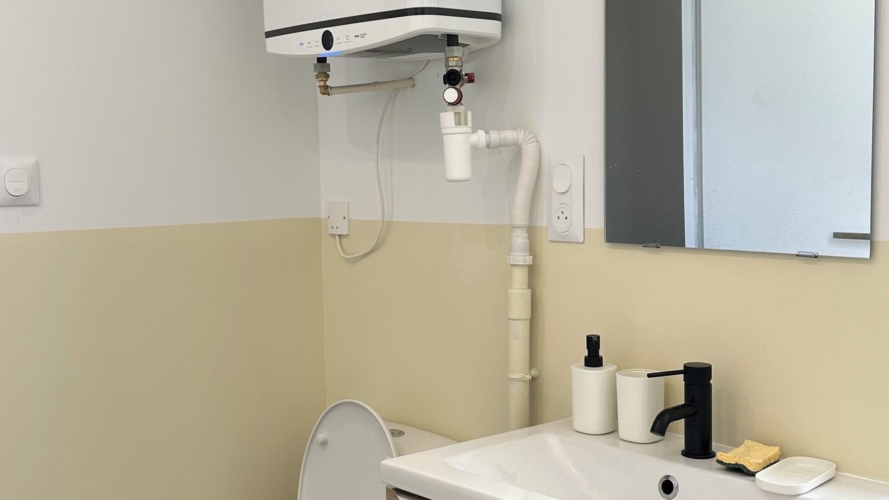 Photo of Bathroom in Centre Ville Rive Gauche