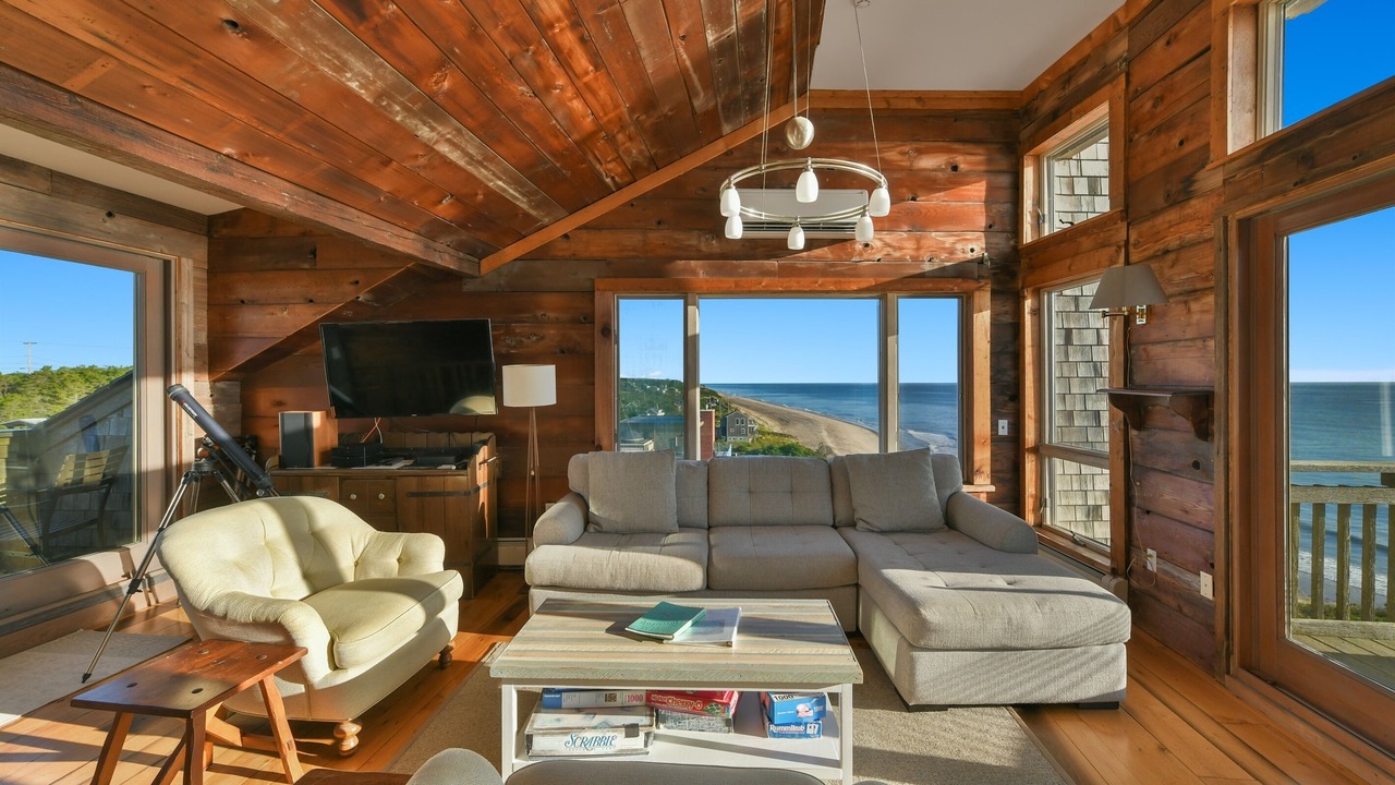 Photo of Bedroom in South Wellfleet
