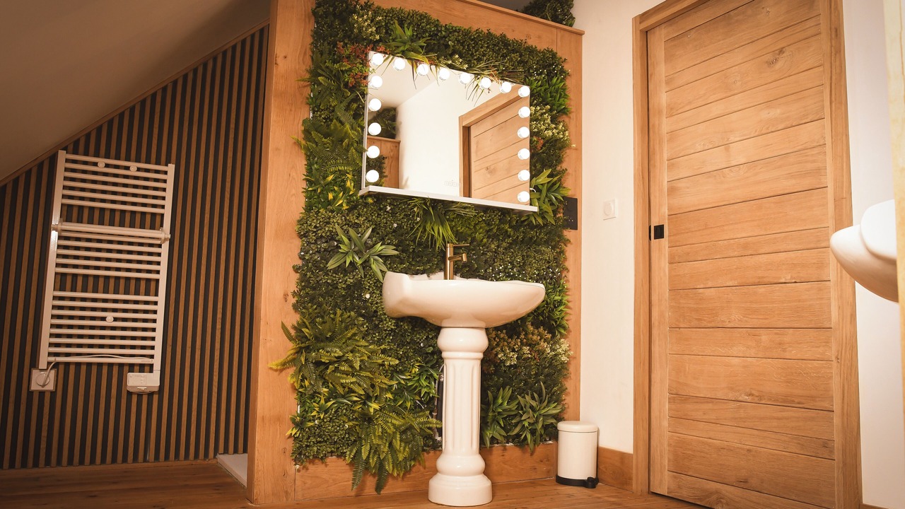 Photo of Bathroom in Saint-Pourcain-sur-Sioule