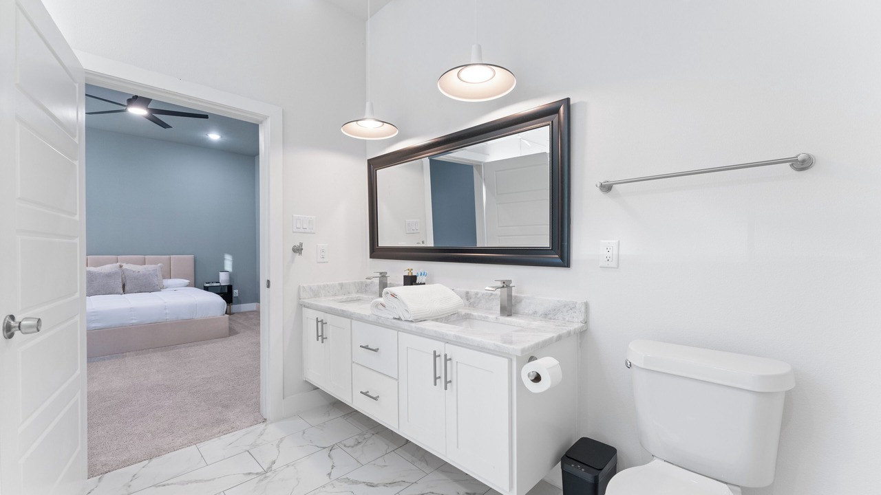 Photo of Bathroom in Cedar Crest
