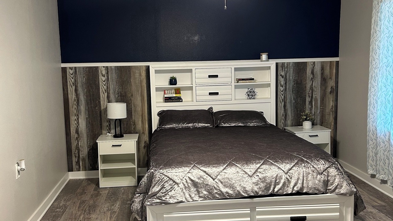 Photo of Bedroom in Ore City