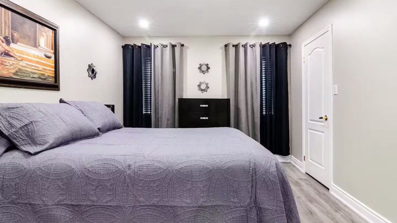 Photo of Bedroom in Durham Region