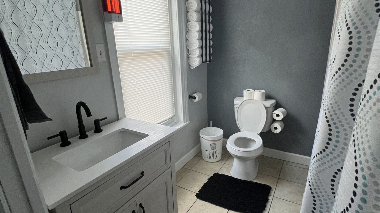 Photo of Bathroom in Reading