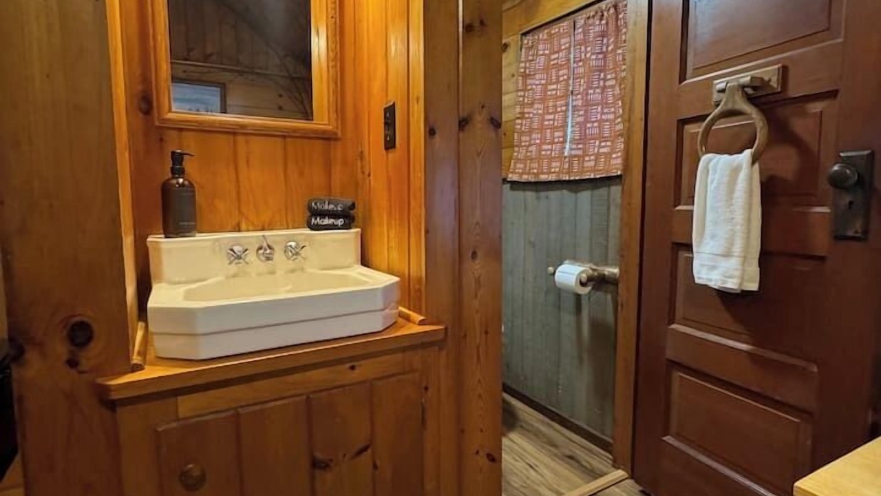 Photo of Bathroom in Lake Placid