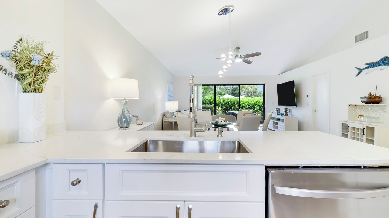Photo of Kitchen in Hunt Club