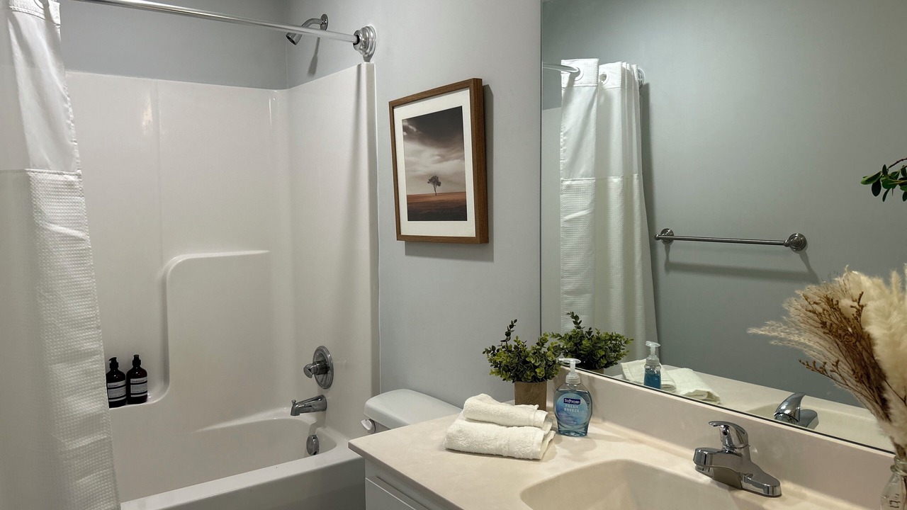 Photo of Bathroom in Grandview