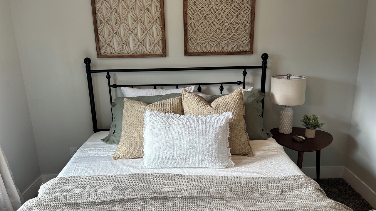 Photo of Bedroom in Grandview