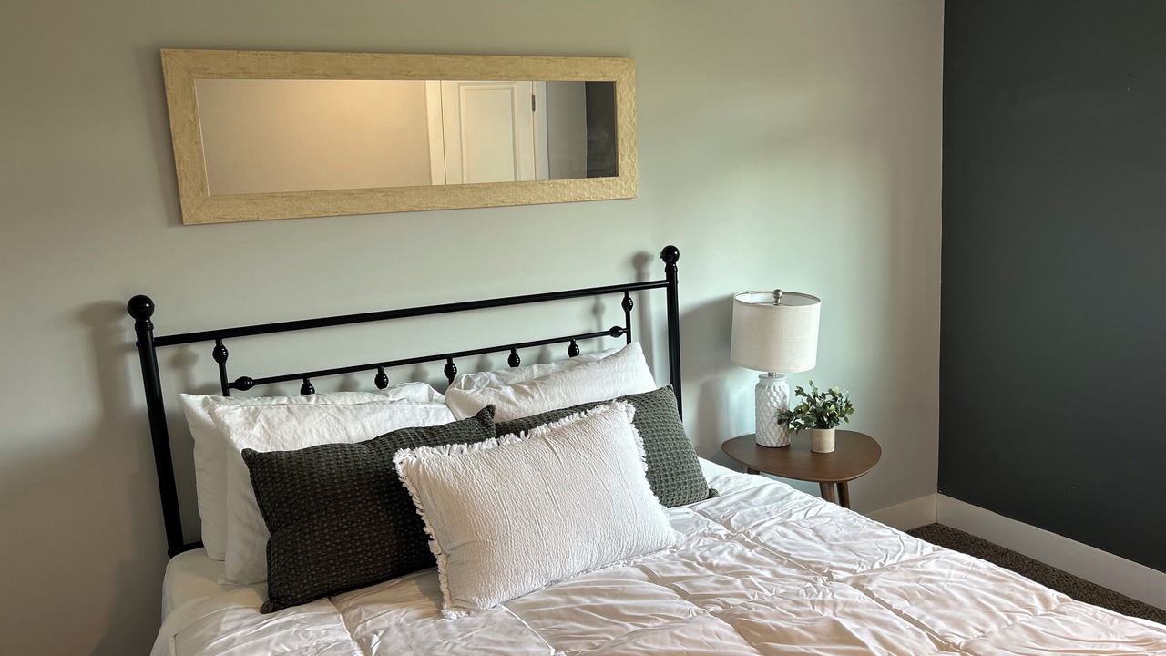 Photo of Bedroom in Grandview