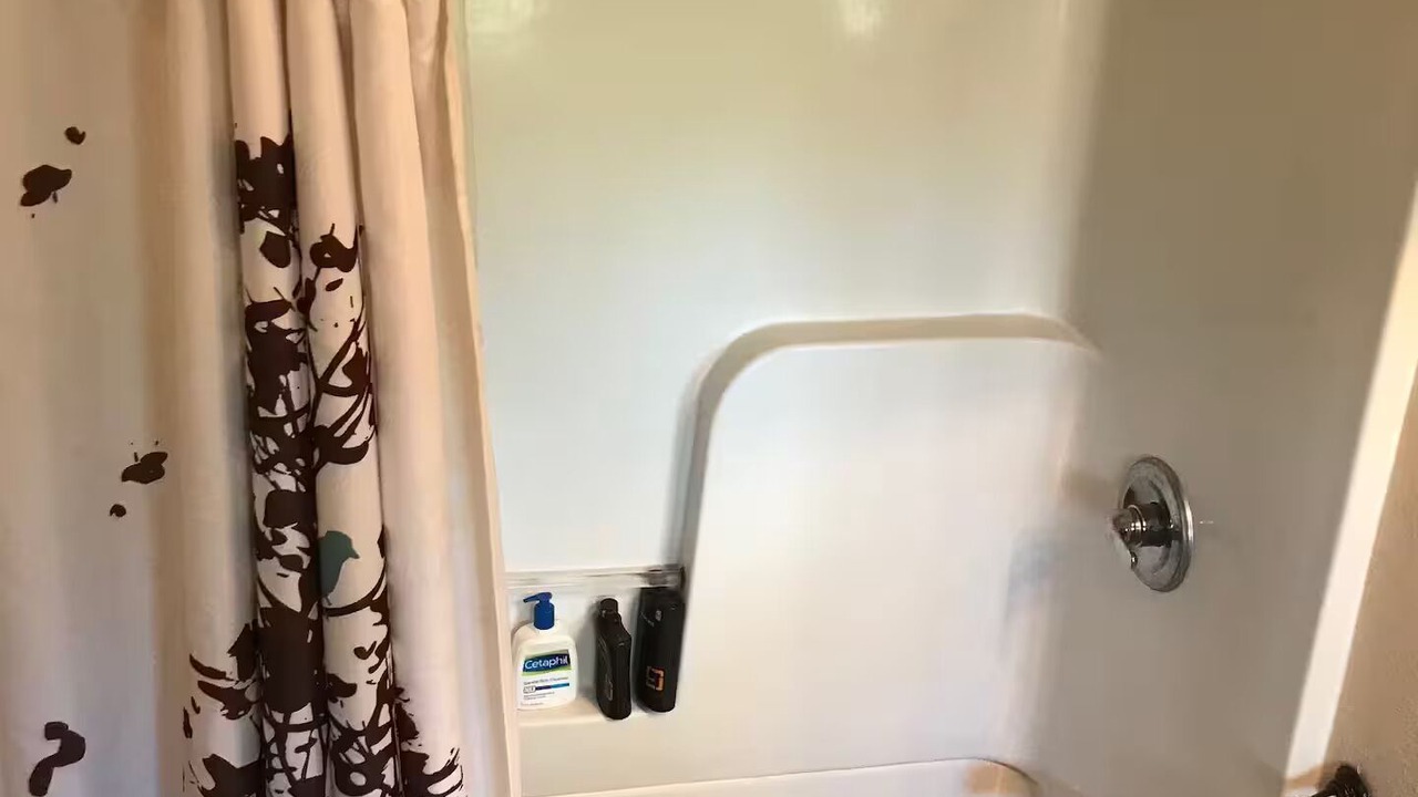 Photo of Bathroom in Steelville