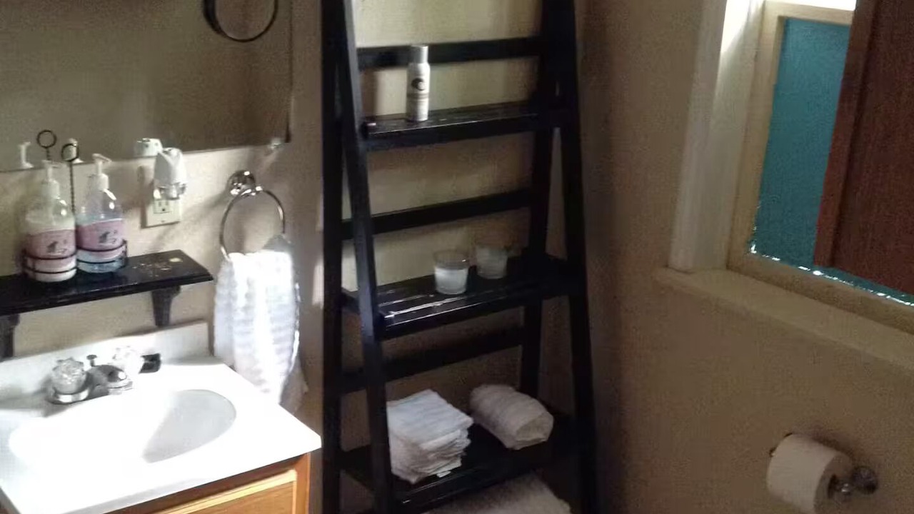 Photo of Bathroom in Steelville