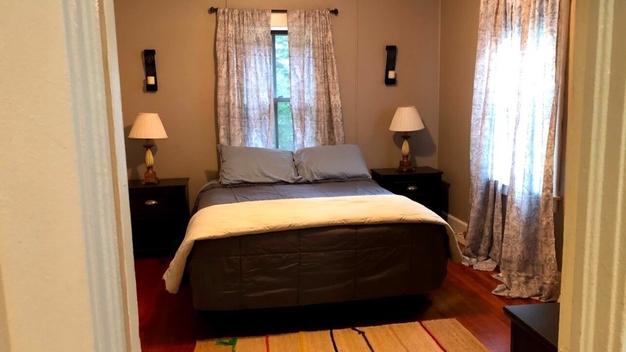 Photo of Bedroom in Steelville