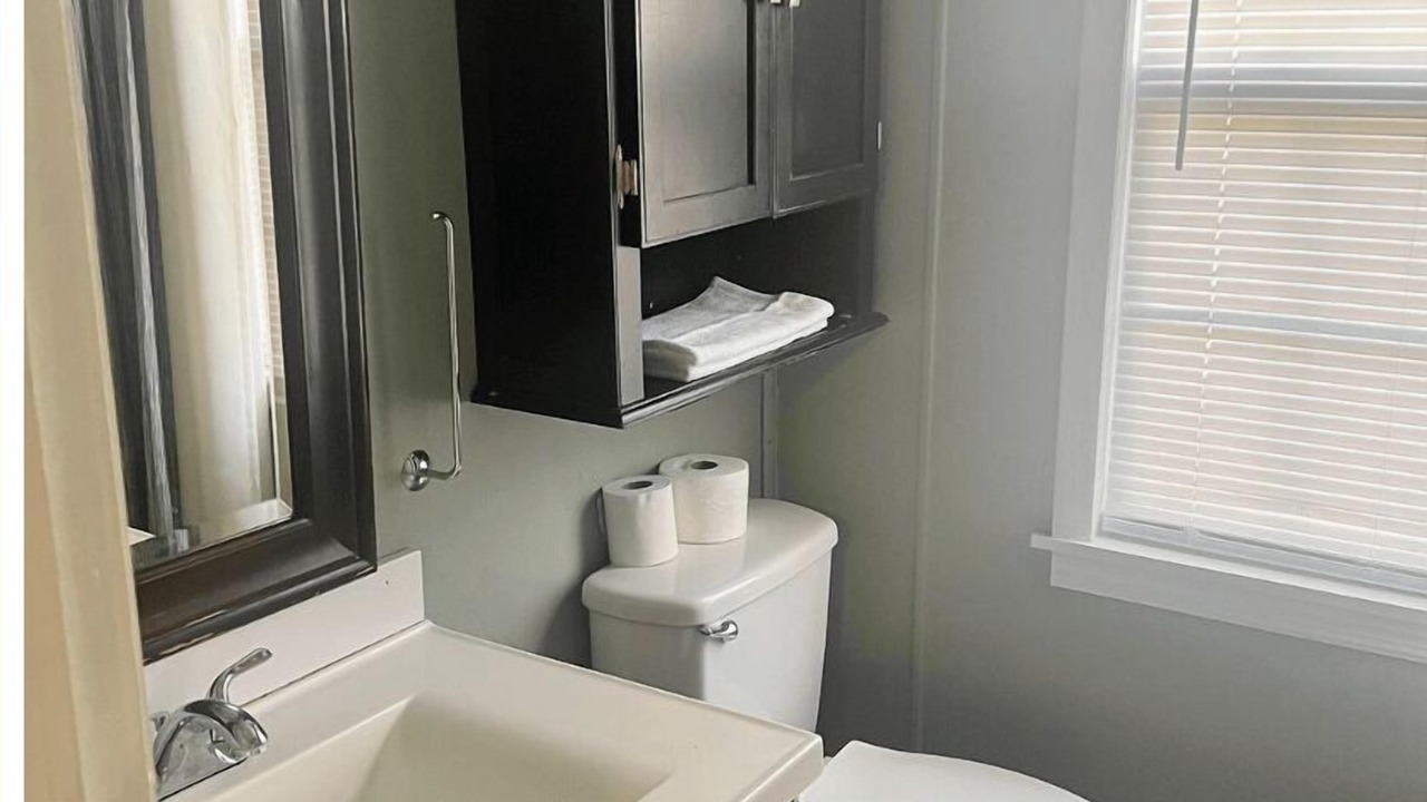 Photo of Bathroom in Chocowinity