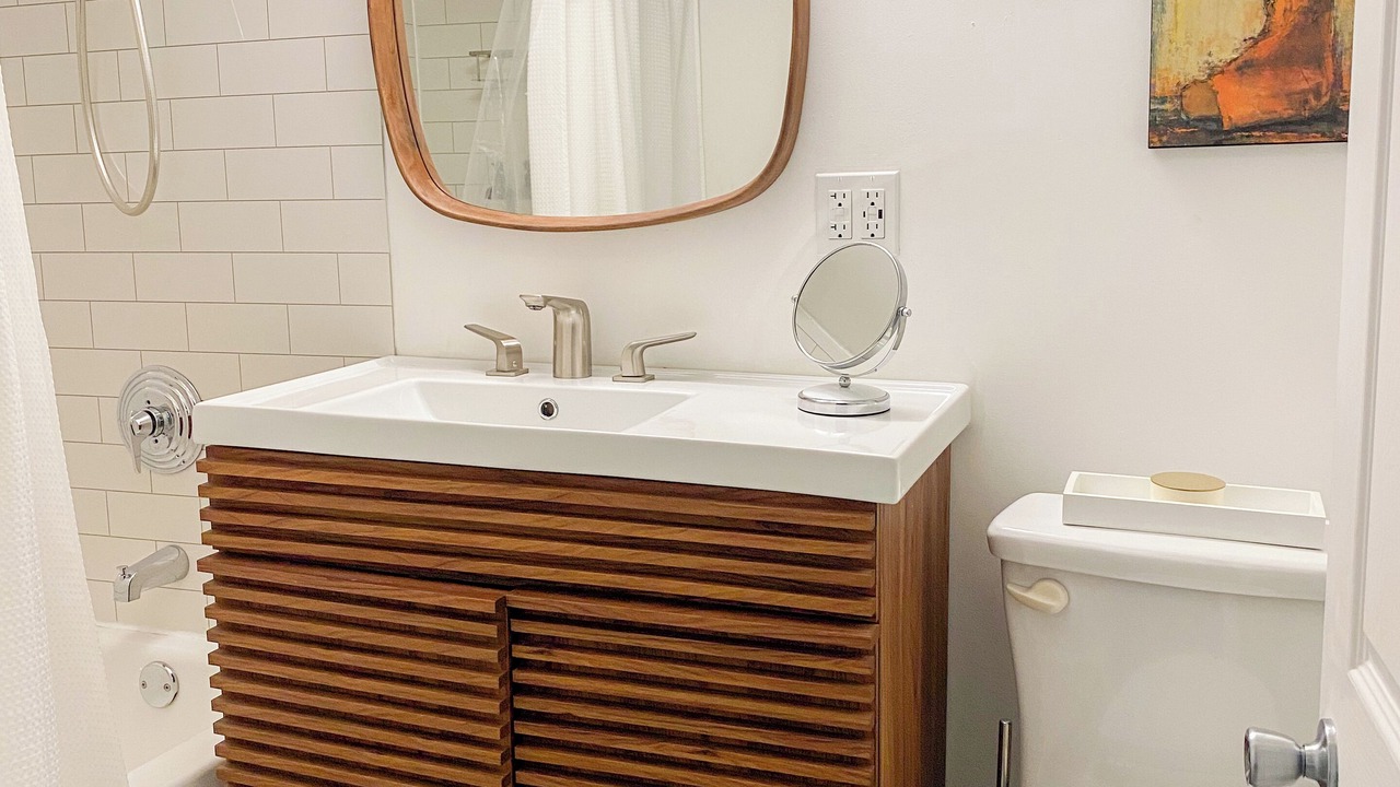 Photo of Bathroom in West Town