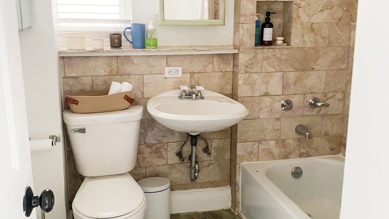 Photo of Bathroom in West Town
