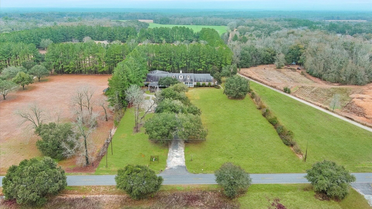 Photo of Outdoor in Grand Bay