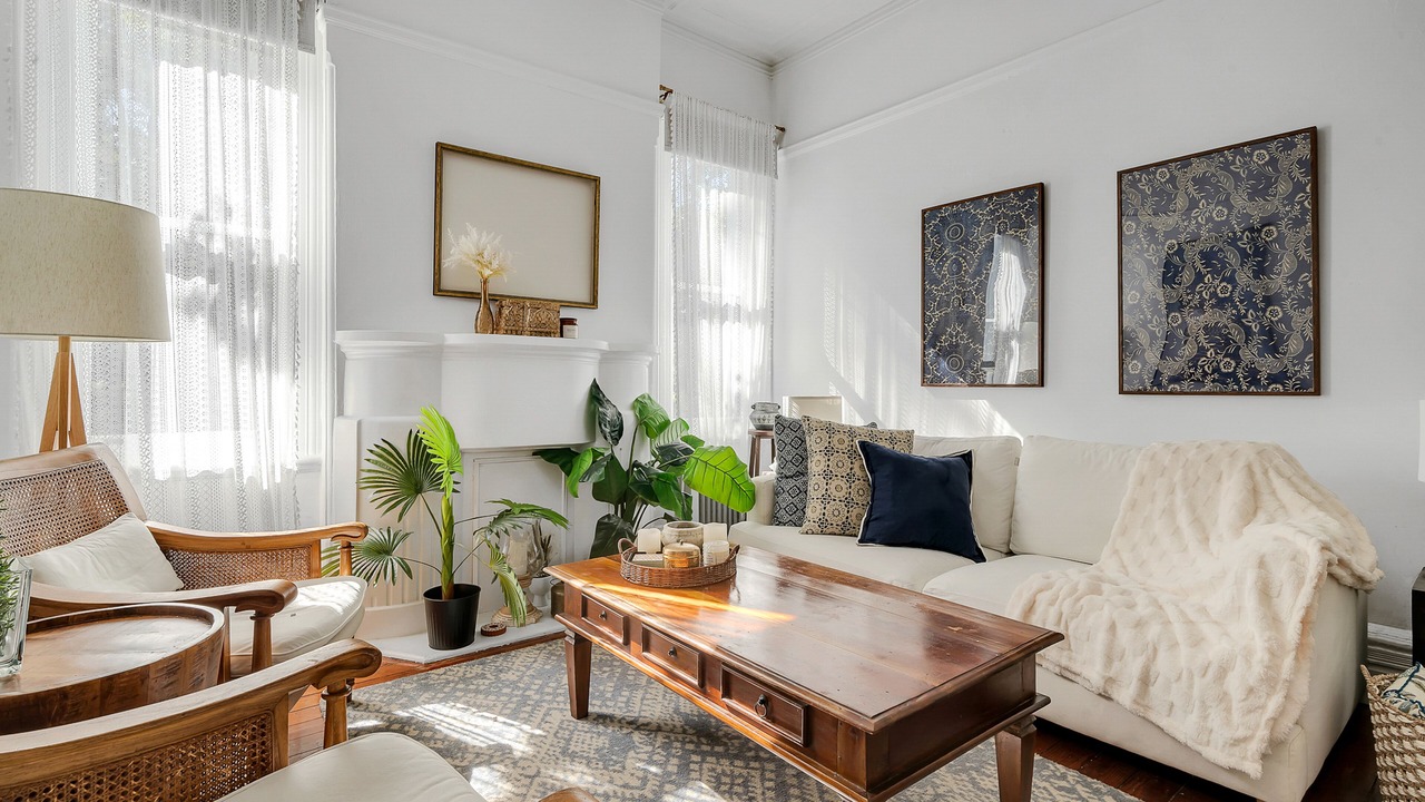 Photo of Livingroom in Neutral Bay