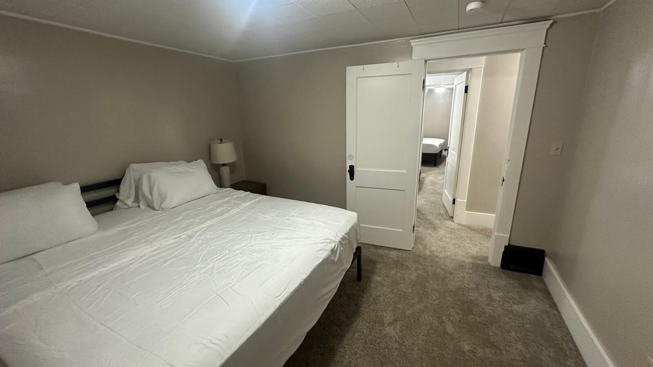 Photo of Bedroom in Akron