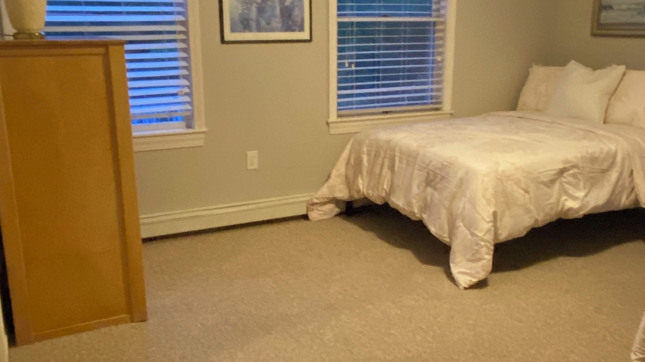 Photo of Bedroom in West of Town