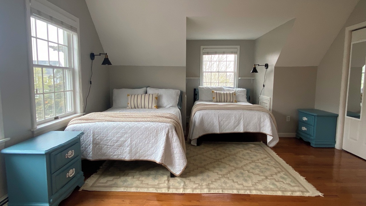Photo of Bedroom in West of Town