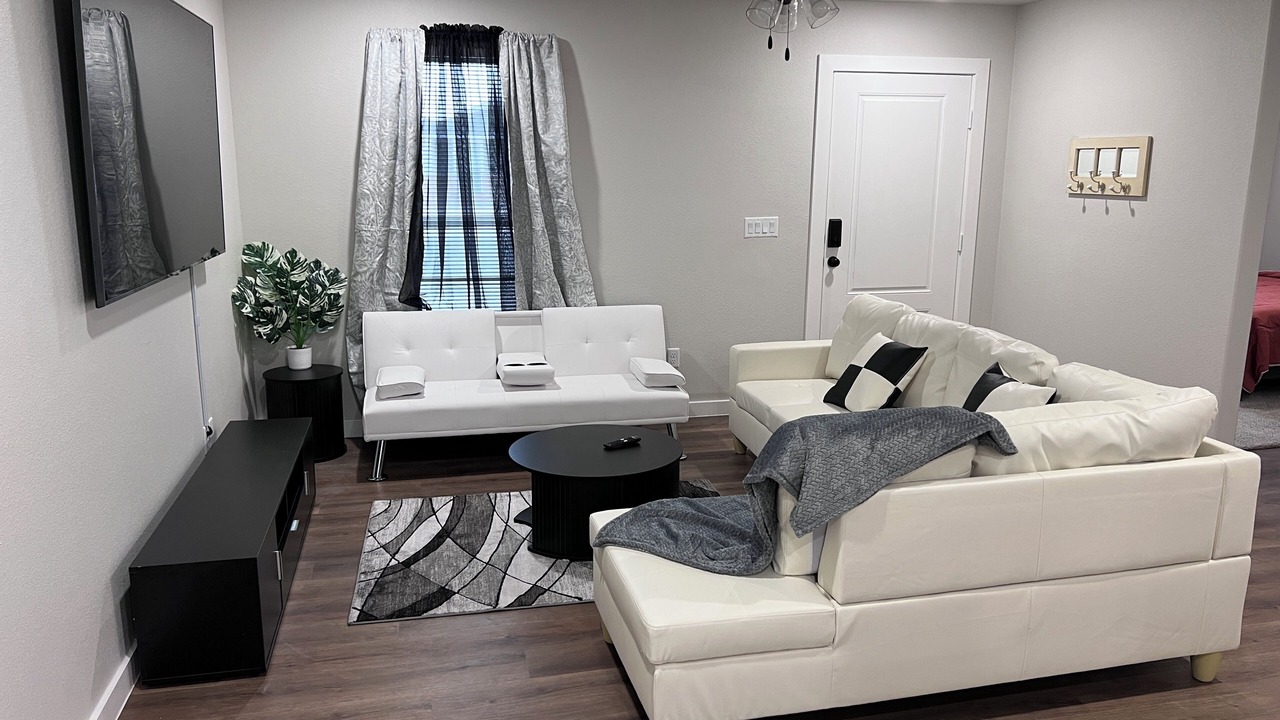 Photo of Livingroom in Odessa