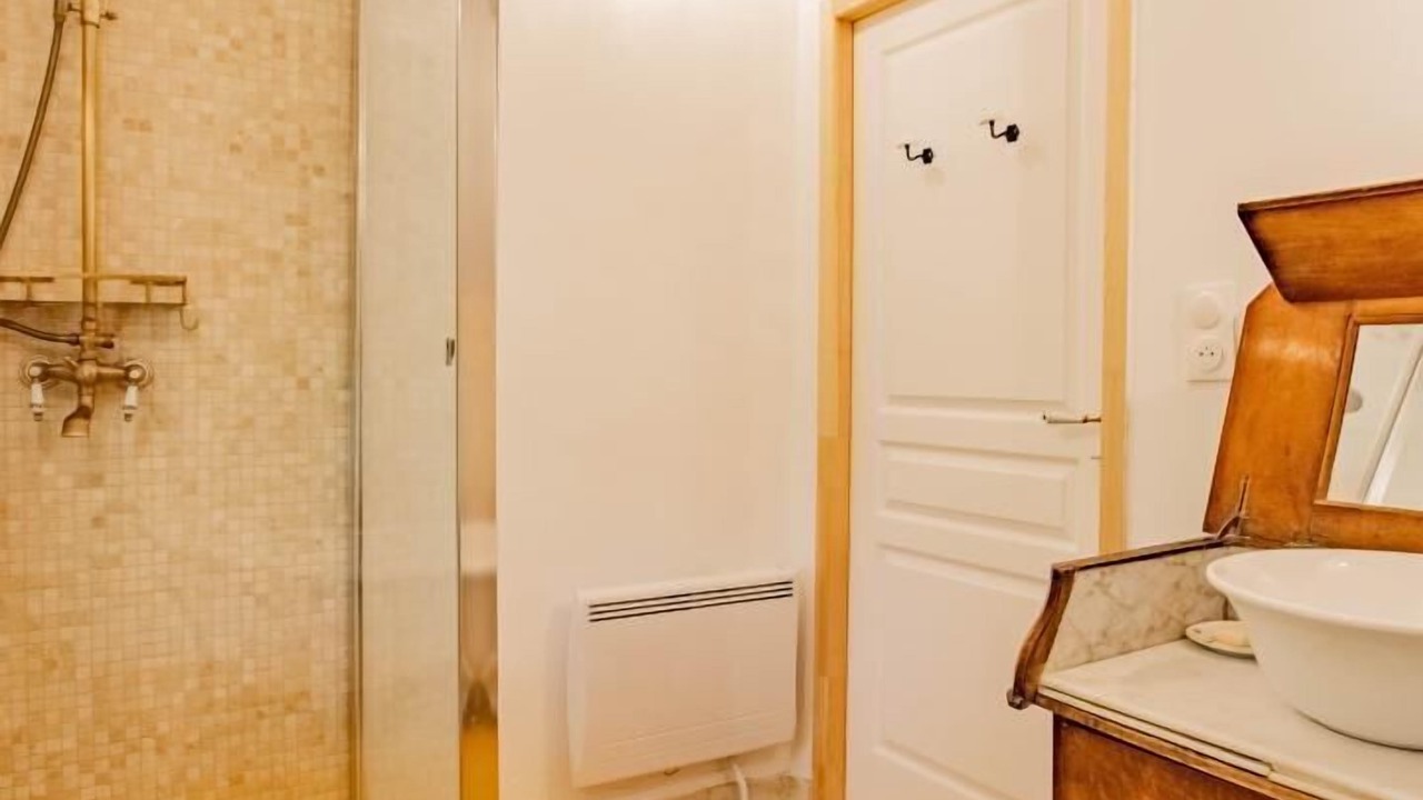 Photo of Bathroom in Viry