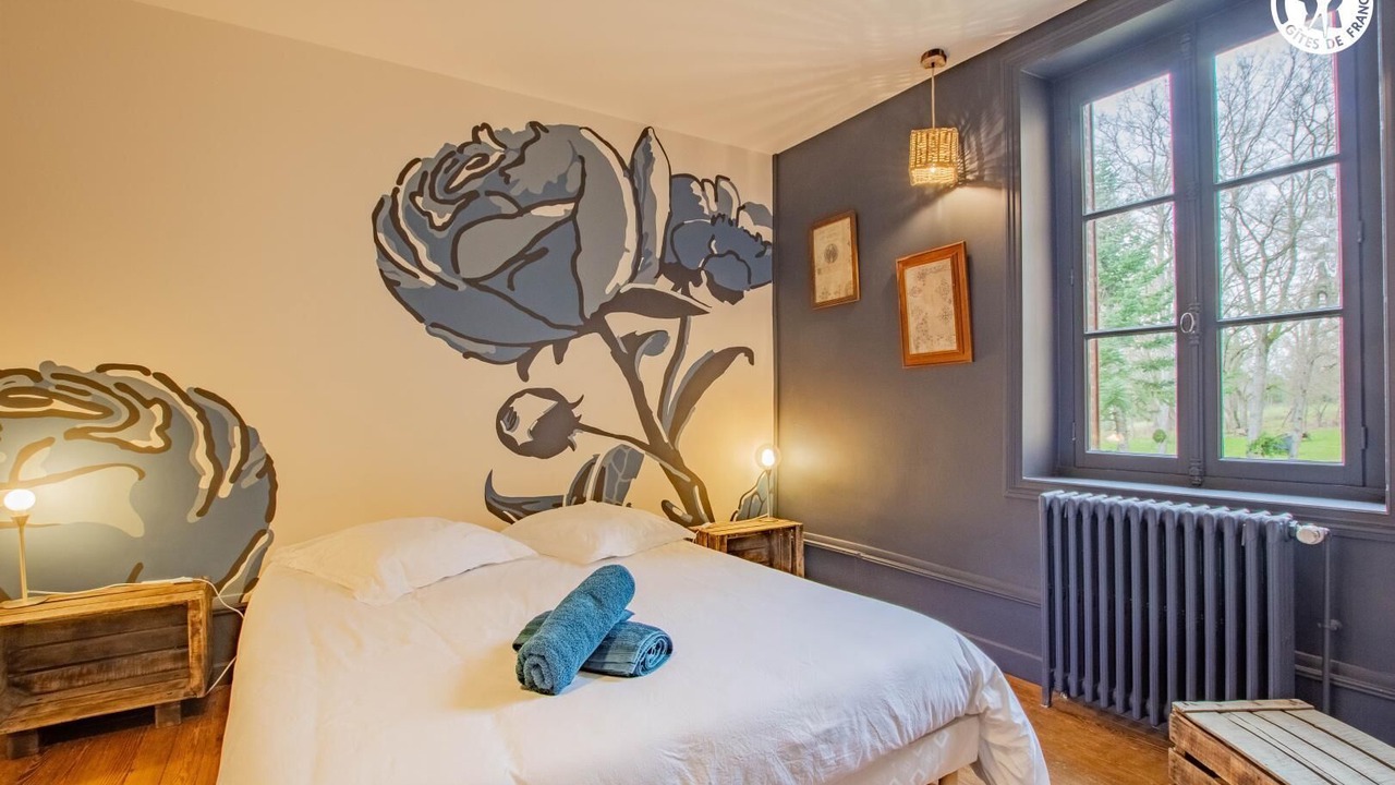 Photo of Bedroom in Chenay-le-Chatel
