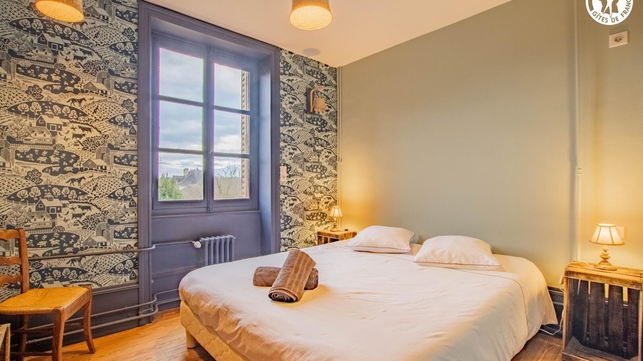 Photo of Bedroom in Chenay-le-Chatel