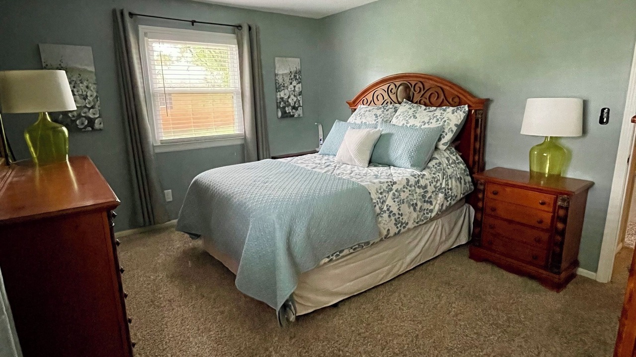 Photo of Bedroom in Mishawaka