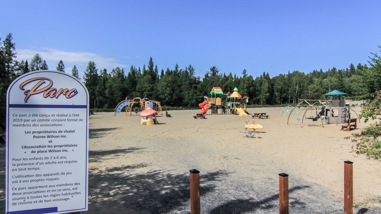 Photo of Others in Saint-Henri-de-Taillon