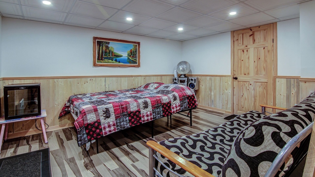 Photo of Bedroom in Saint-Henri-de-Taillon