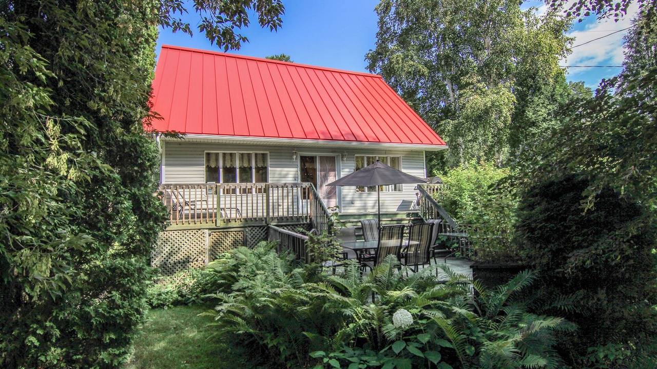 Photo of Outdoor in Saint-Henri-de-Taillon