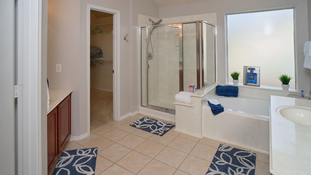 Photo of Bathroom in Louetta