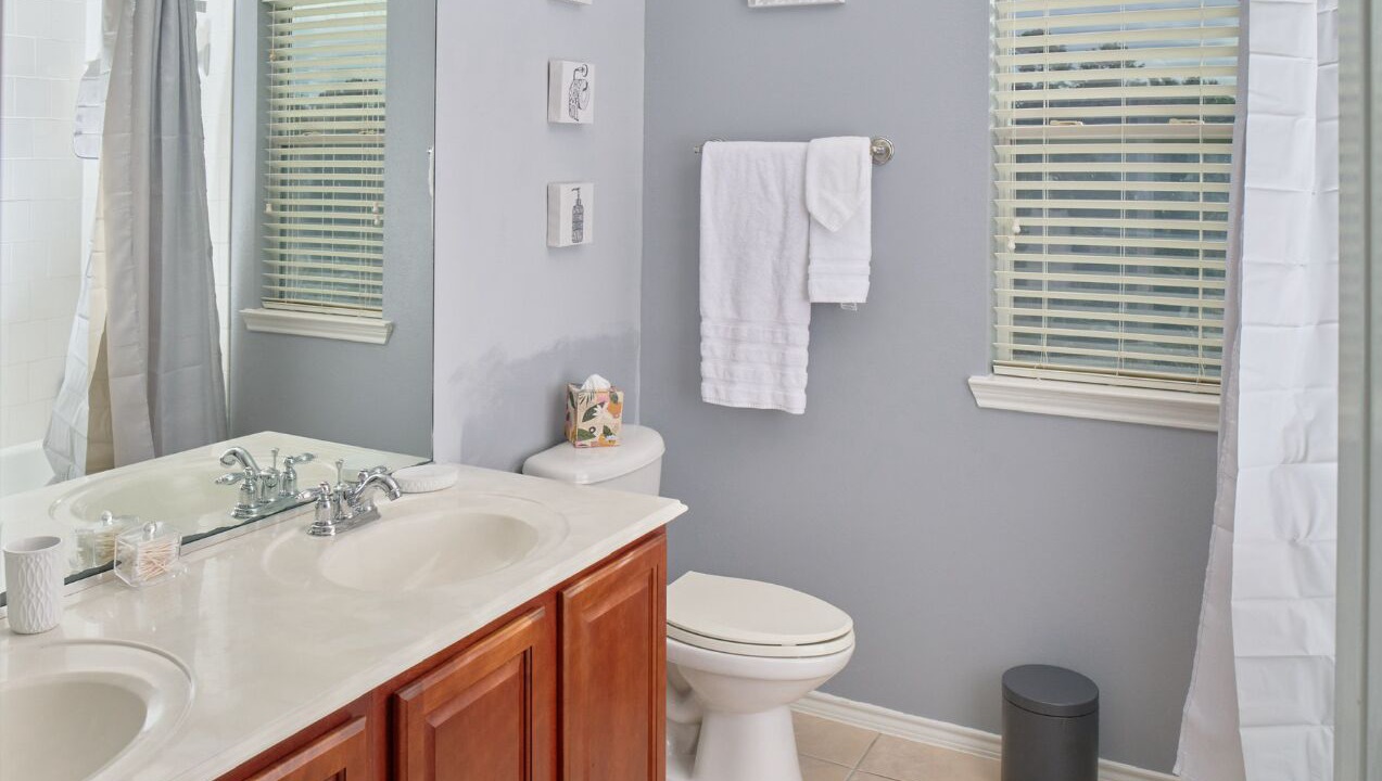 Photo of Bathroom in Louetta
