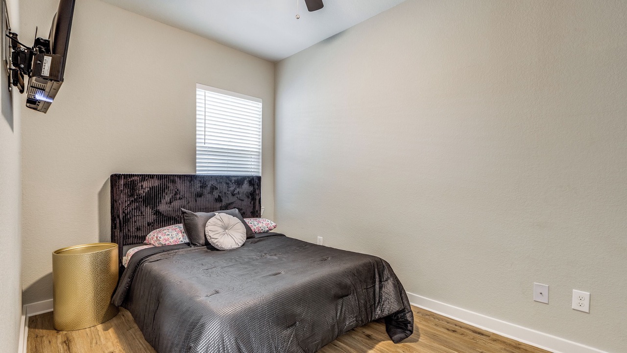 Photo of Bedroom in Barker