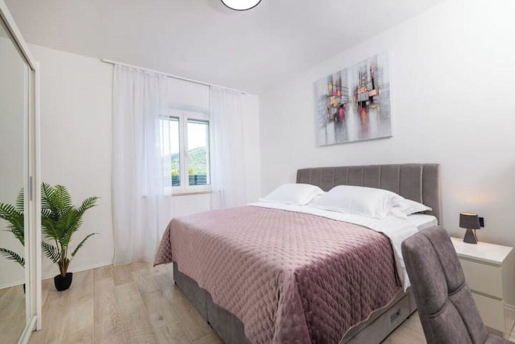 Photo of Bedroom in Rozat