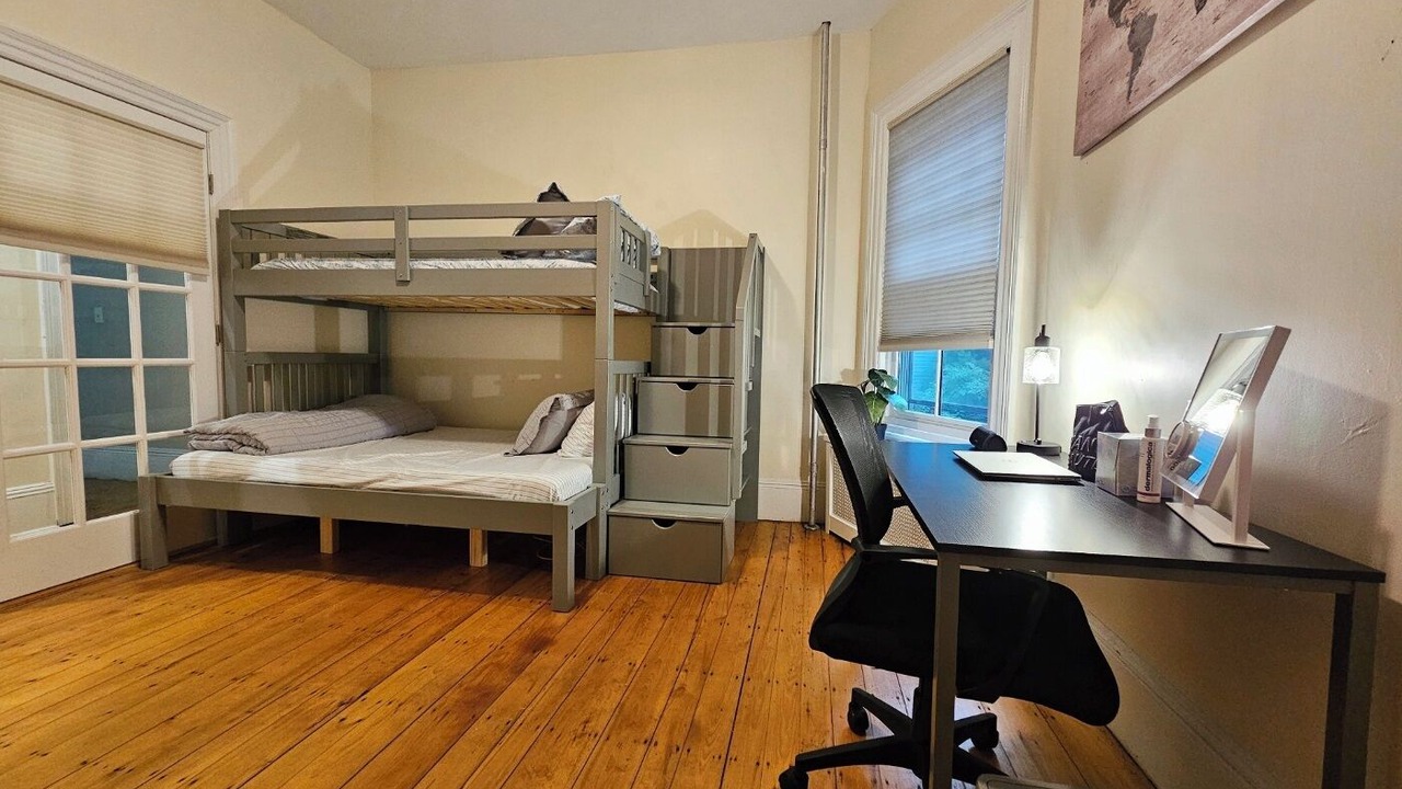 Photo of Bedroom in Mid-Cambridge