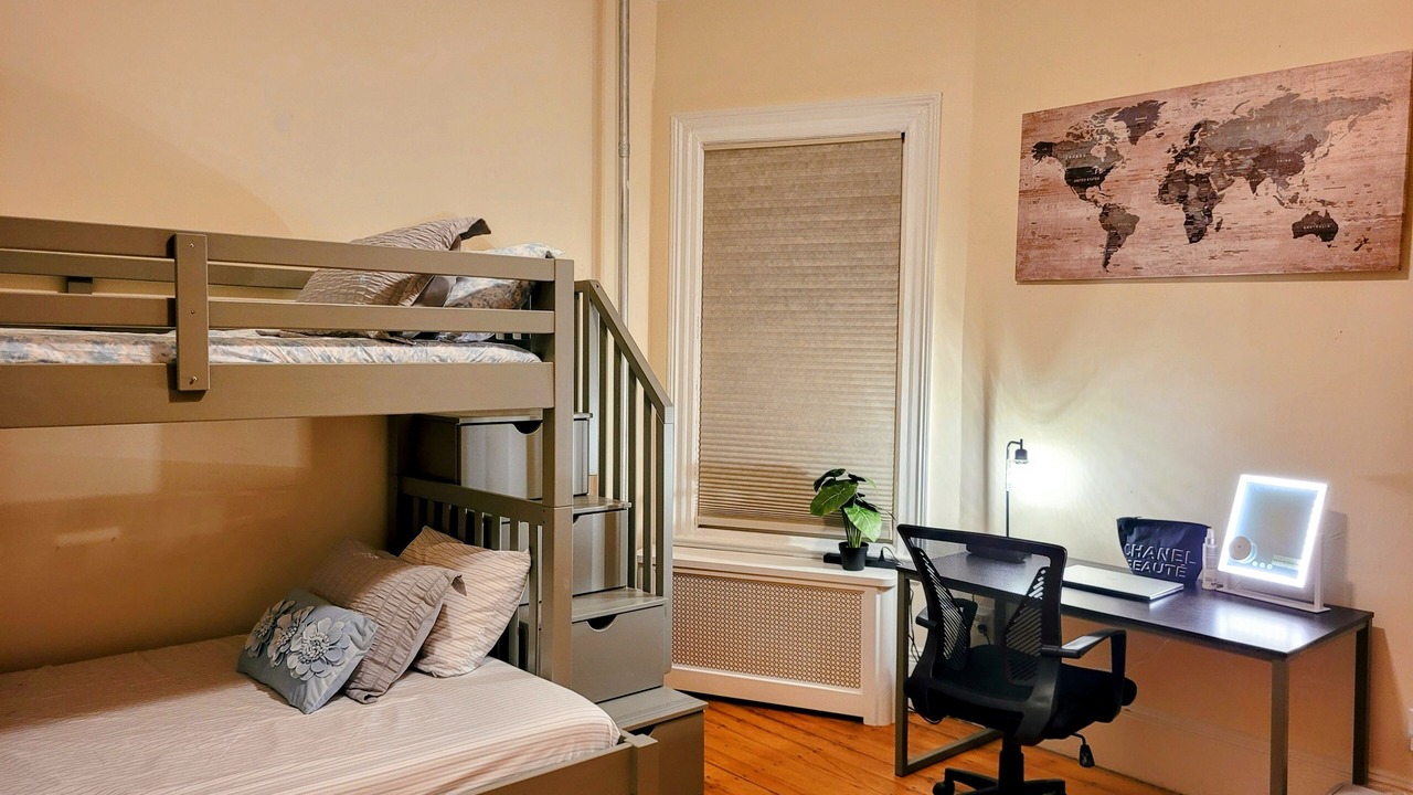 Photo of Bedroom in Mid-Cambridge