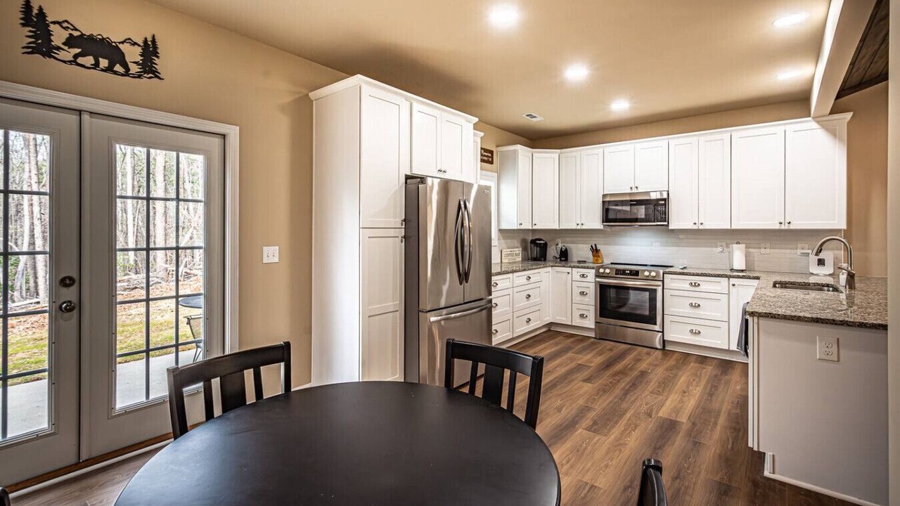 Photo of Kitchen in Dahlonega